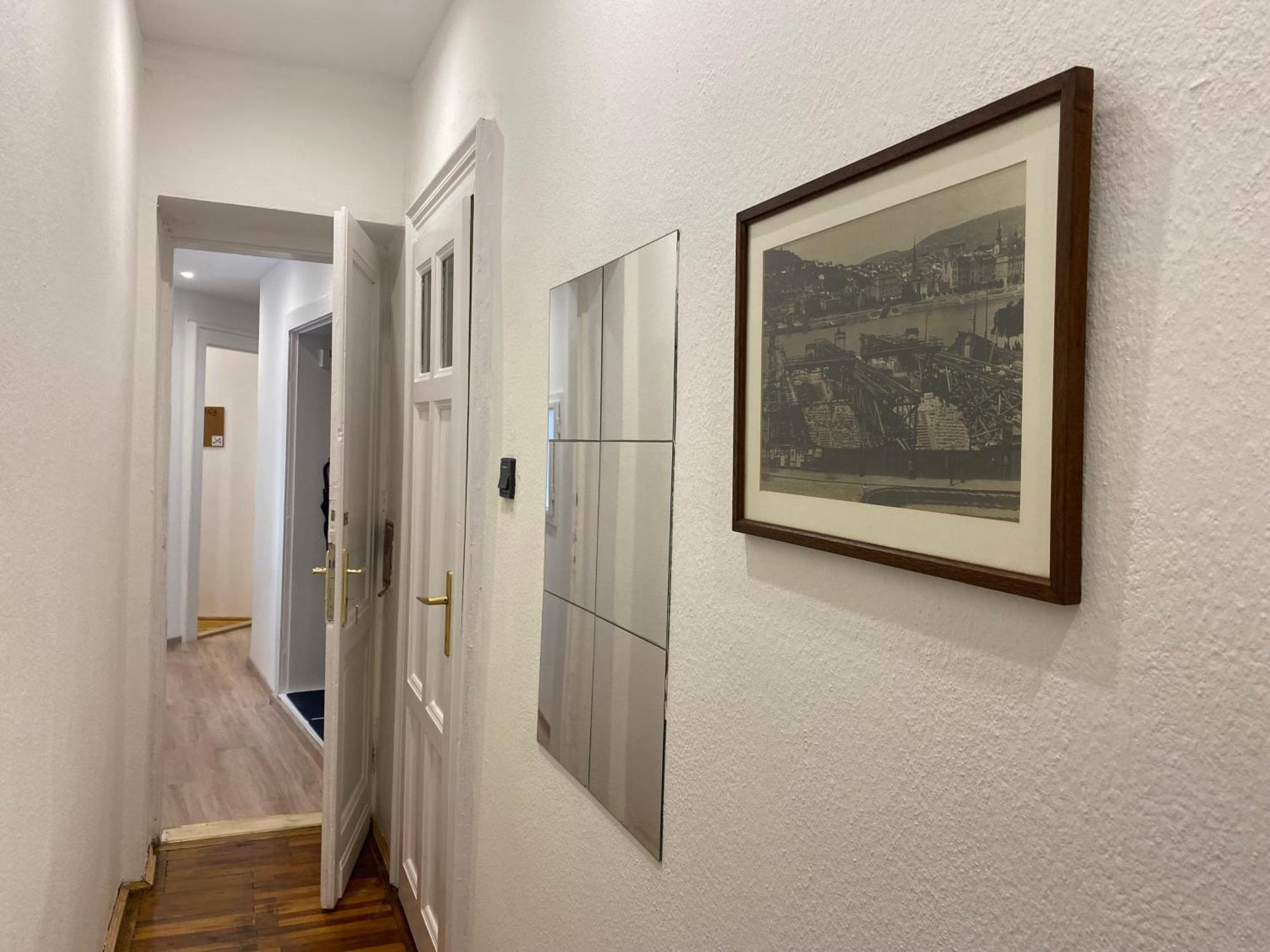 Major Apartman Budapest Esterno foto